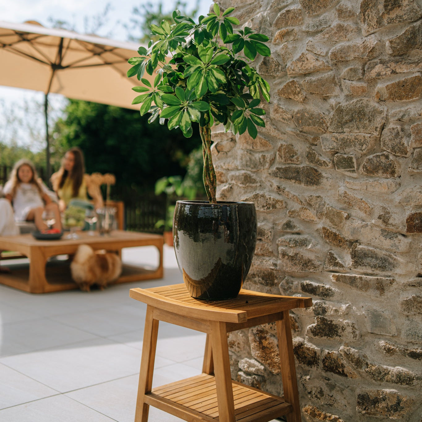 Doniczka ceramiczna LAFONTAINE - Czarna