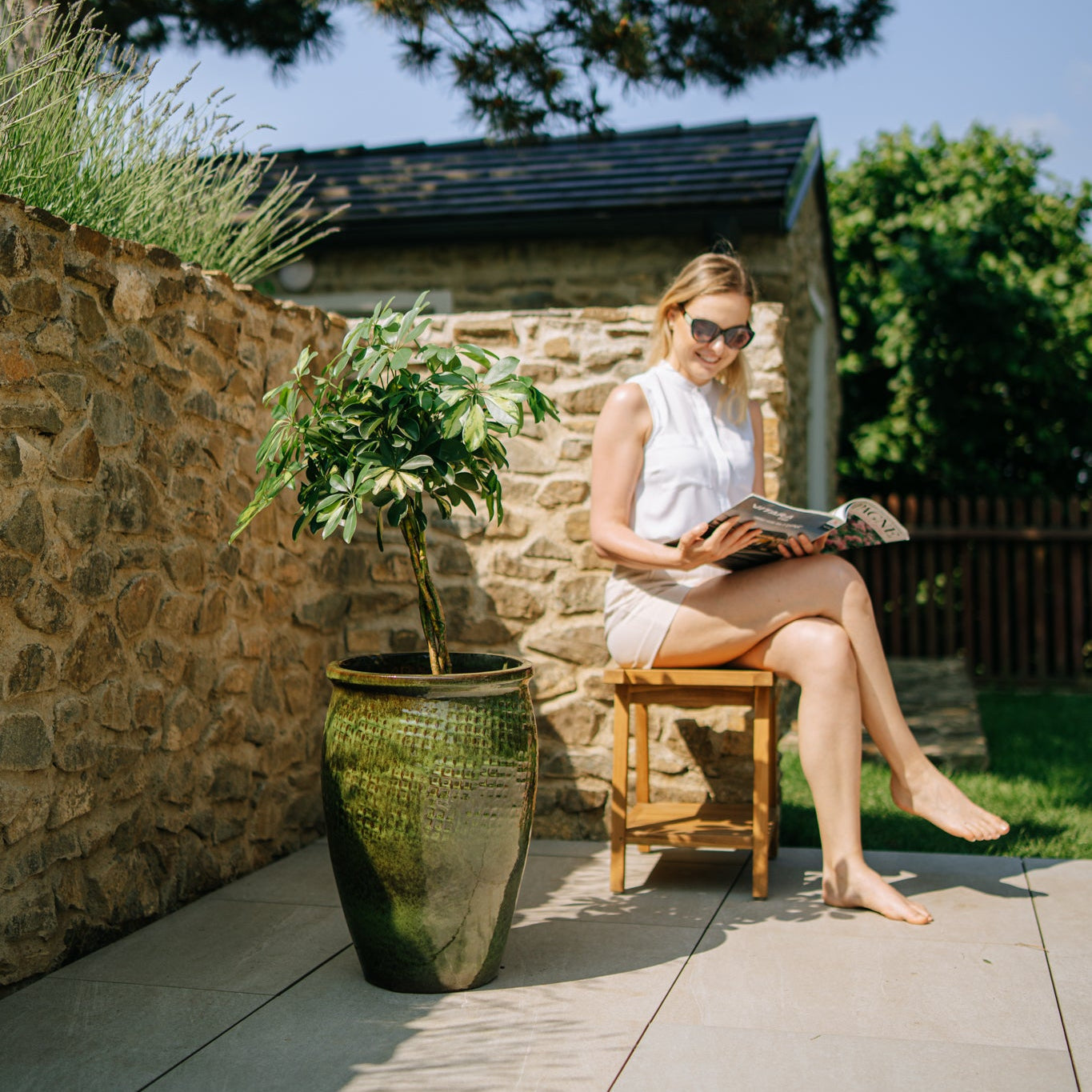 Keramicky květináč Poseidon - Tropická zelená