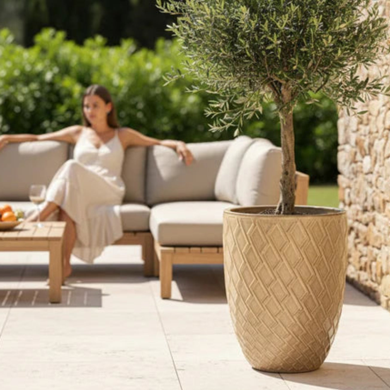 Doniczka ceramiczna Zeus - Brąz piaskowany