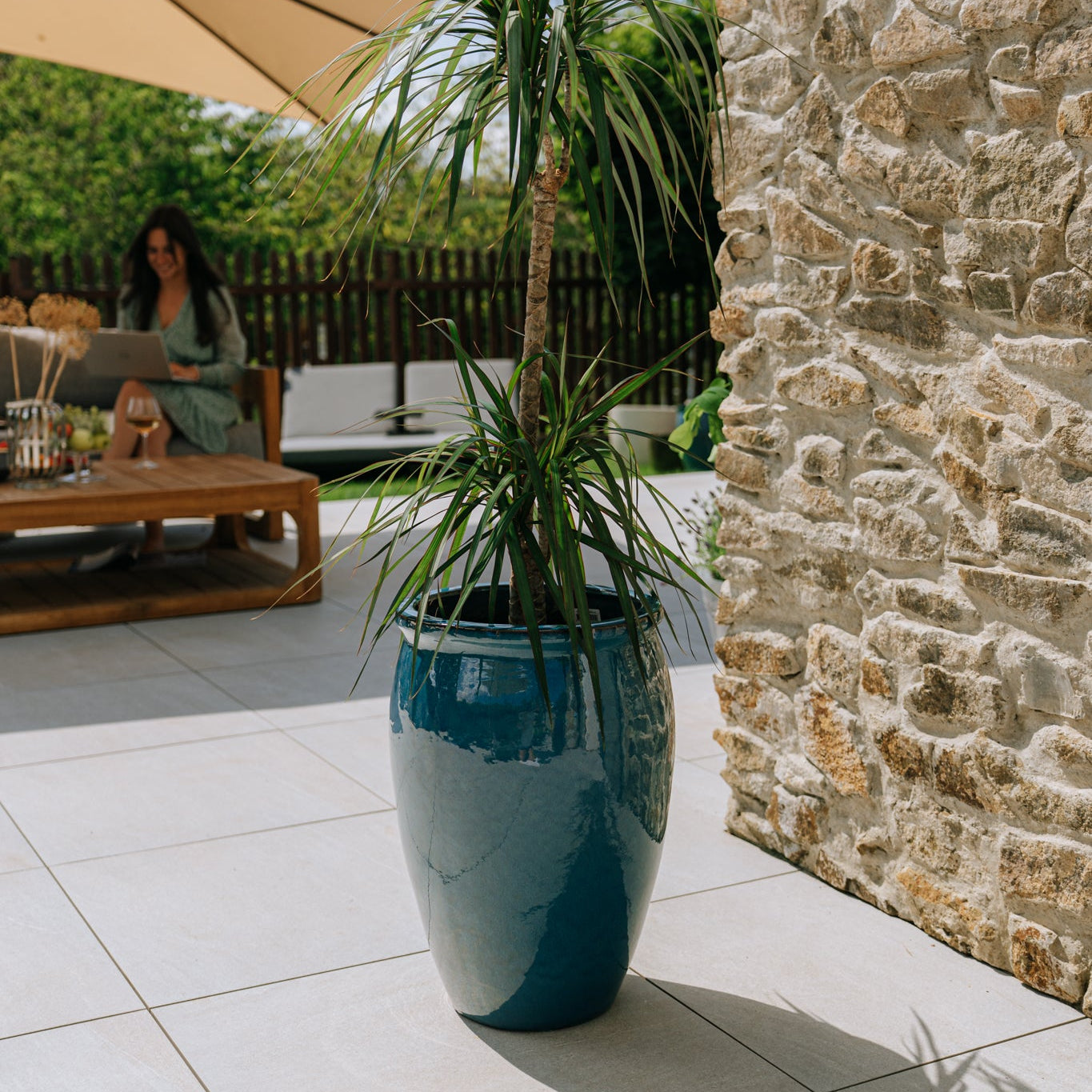 Doniczka ceramiczna BACCHUS - błękit błękitny