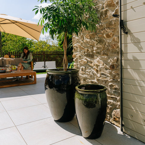 Doniczka ceramiczna BACCHUS - czarno-zielona