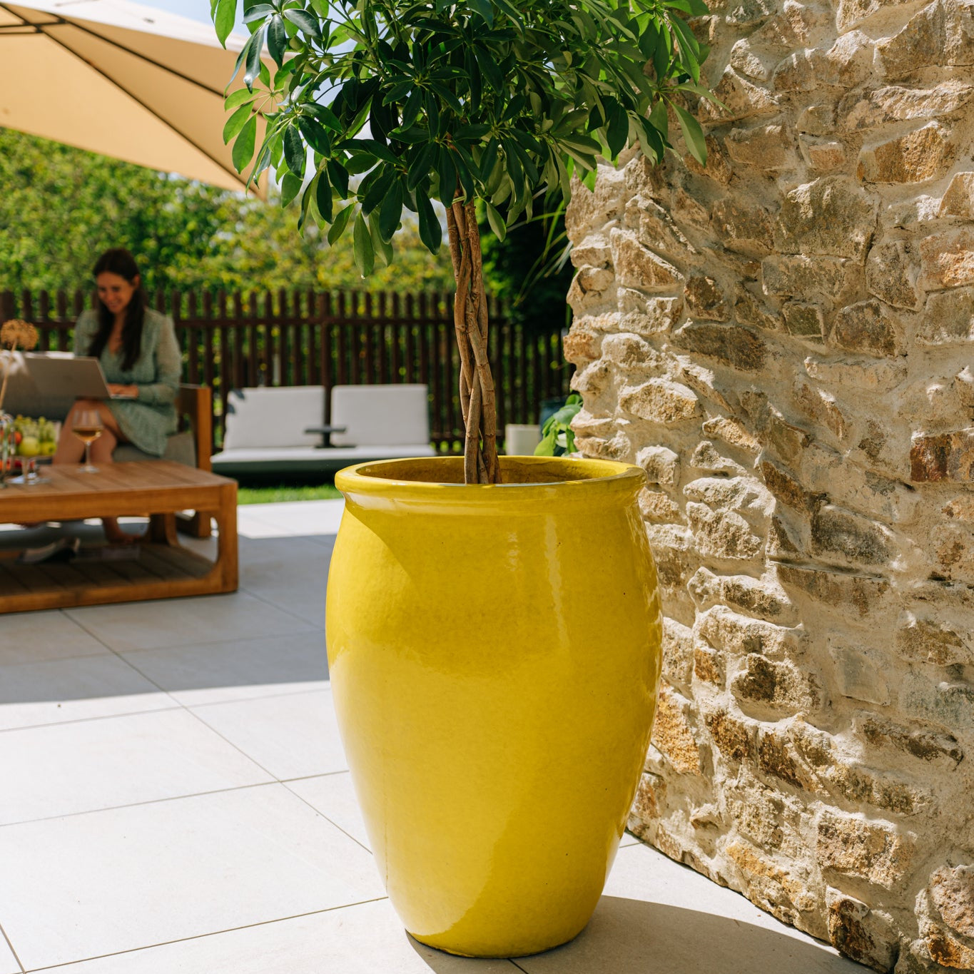 Doniczka ceramiczna BACCHUS - żółta