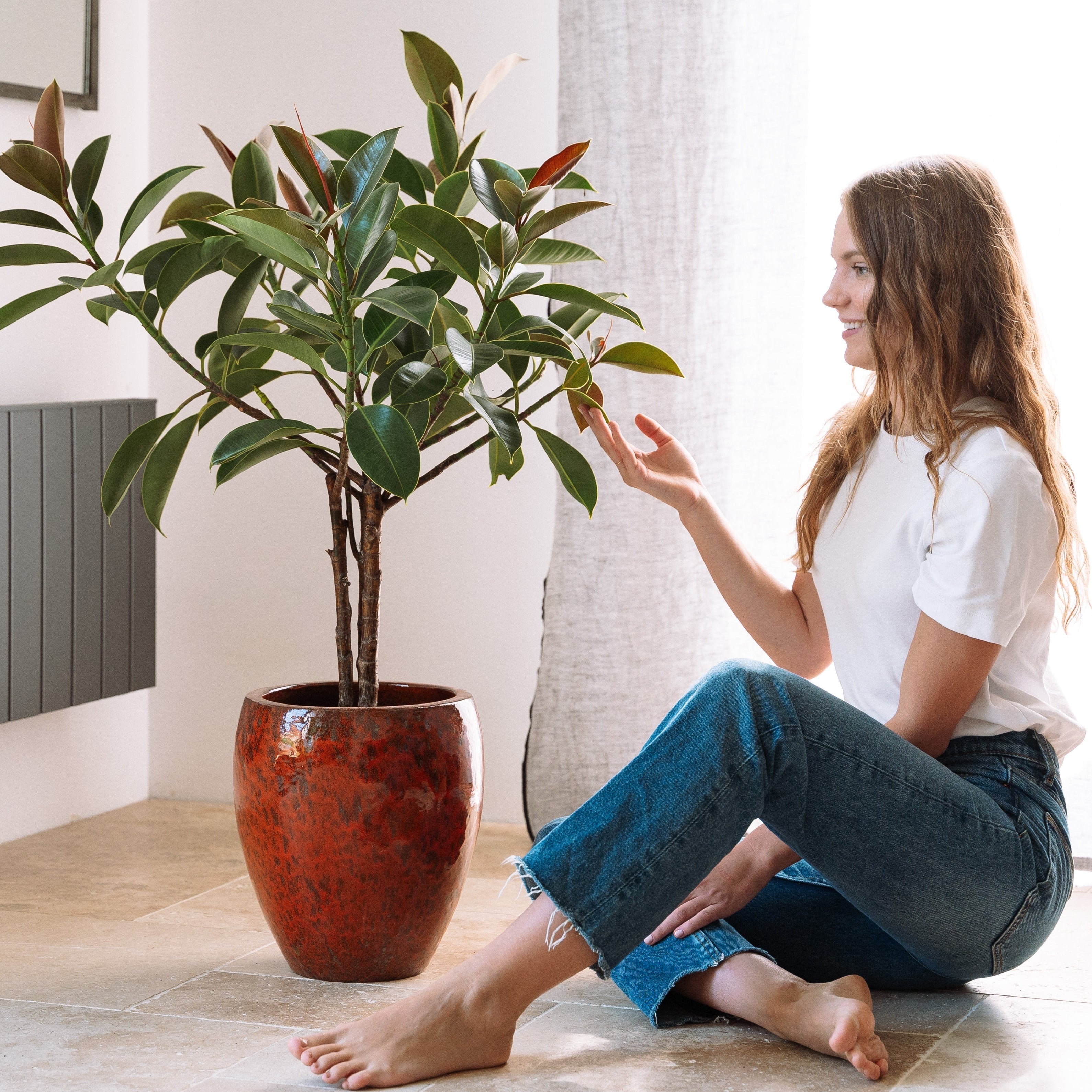 Doniczka ceramiczna Posejdon - tropikalna czerwień