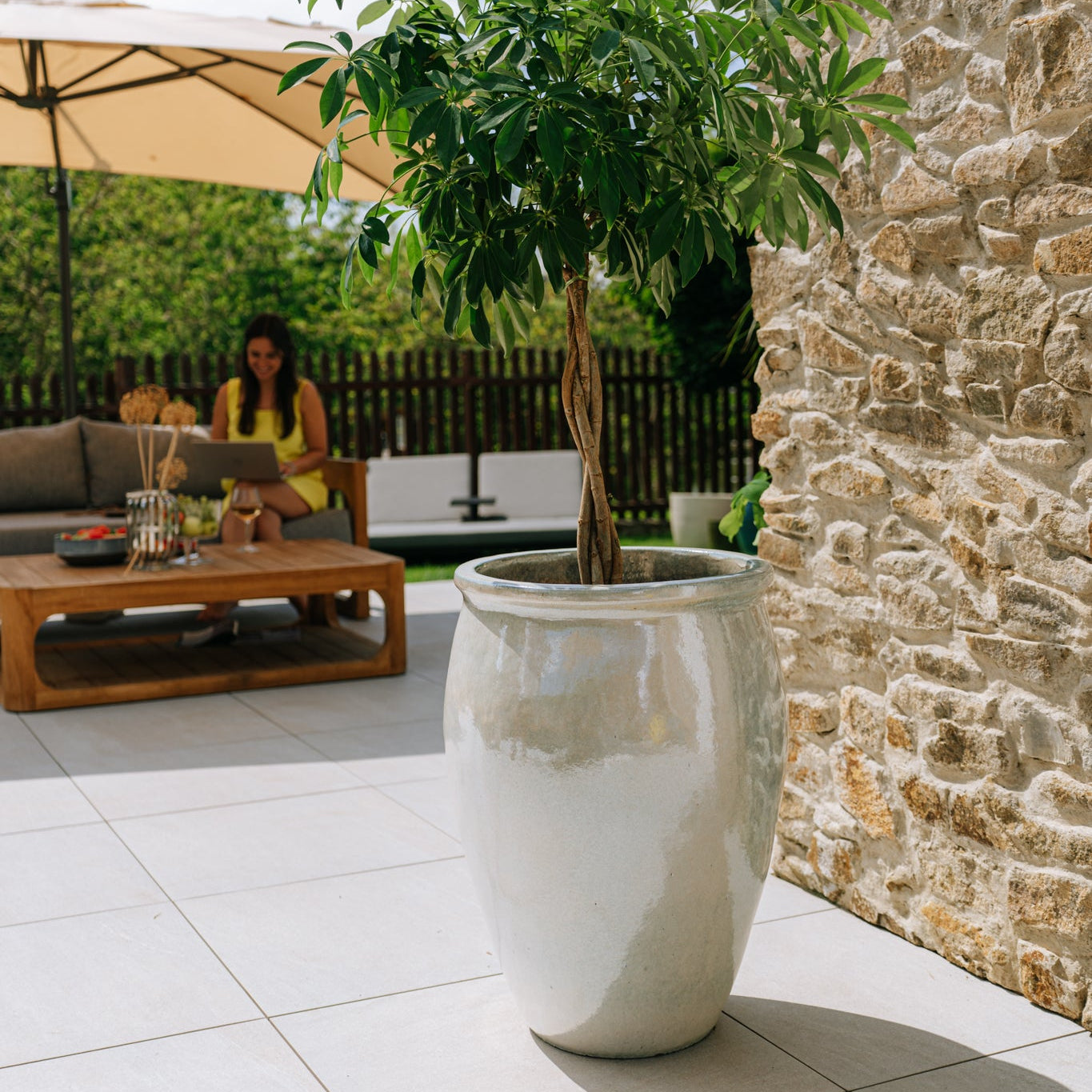 Doniczka ceramiczna BACCHUS - Perłowa