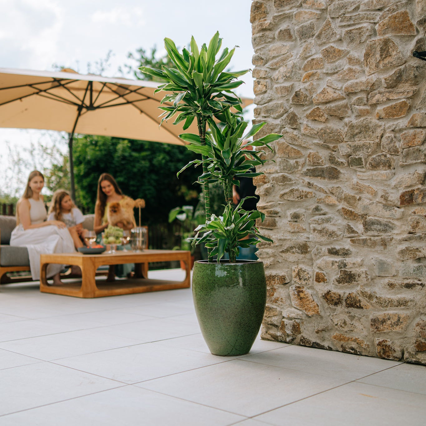 Doniczka ceramiczna LAFONTAINE - Tropikalna zieleń