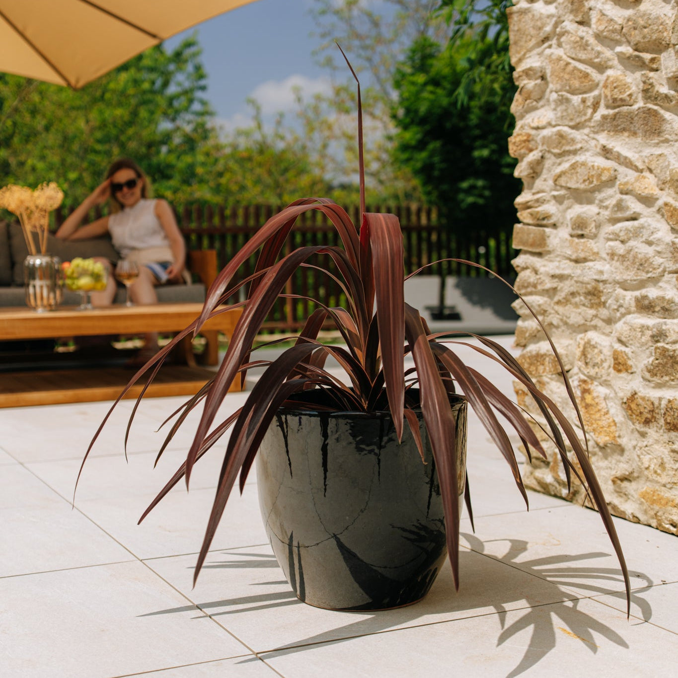 Doniczka ceramiczna LANCELOT - Czarna