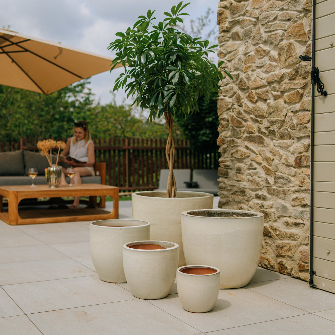 Doniczka ceramiczna LANCELOT - kremowa