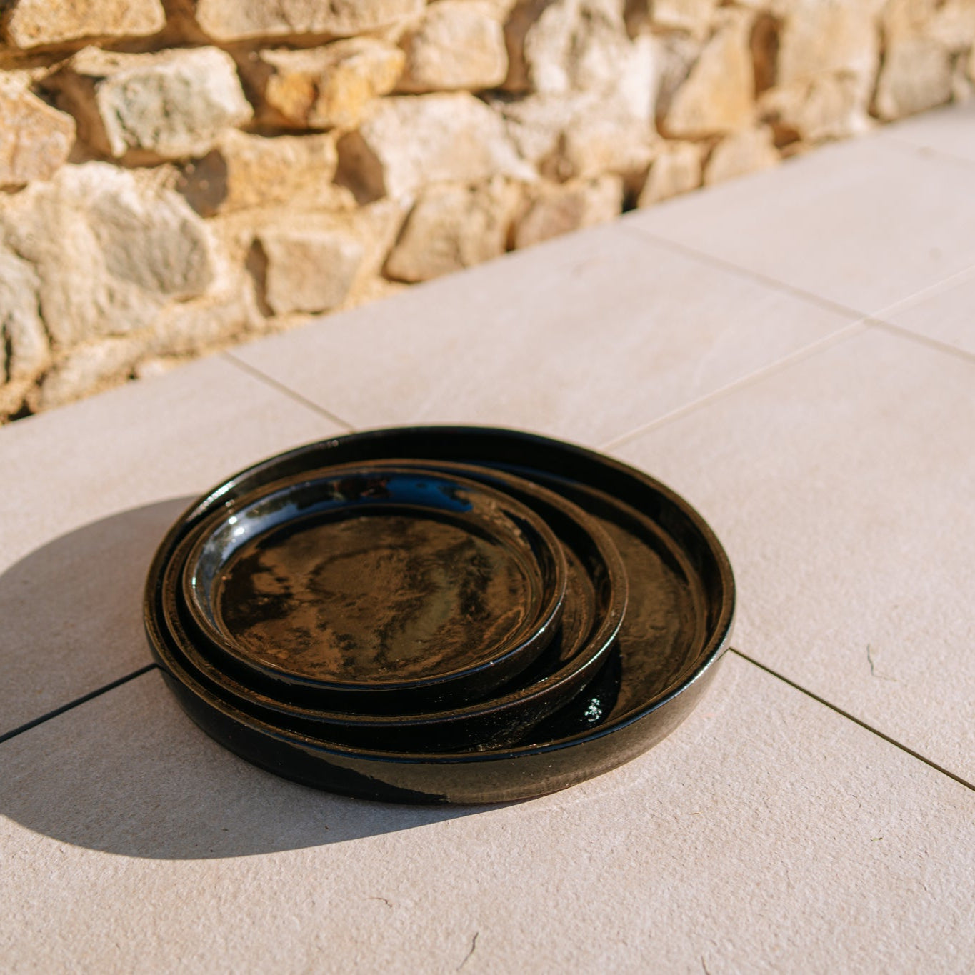 Podmiska pod květináč - Černá