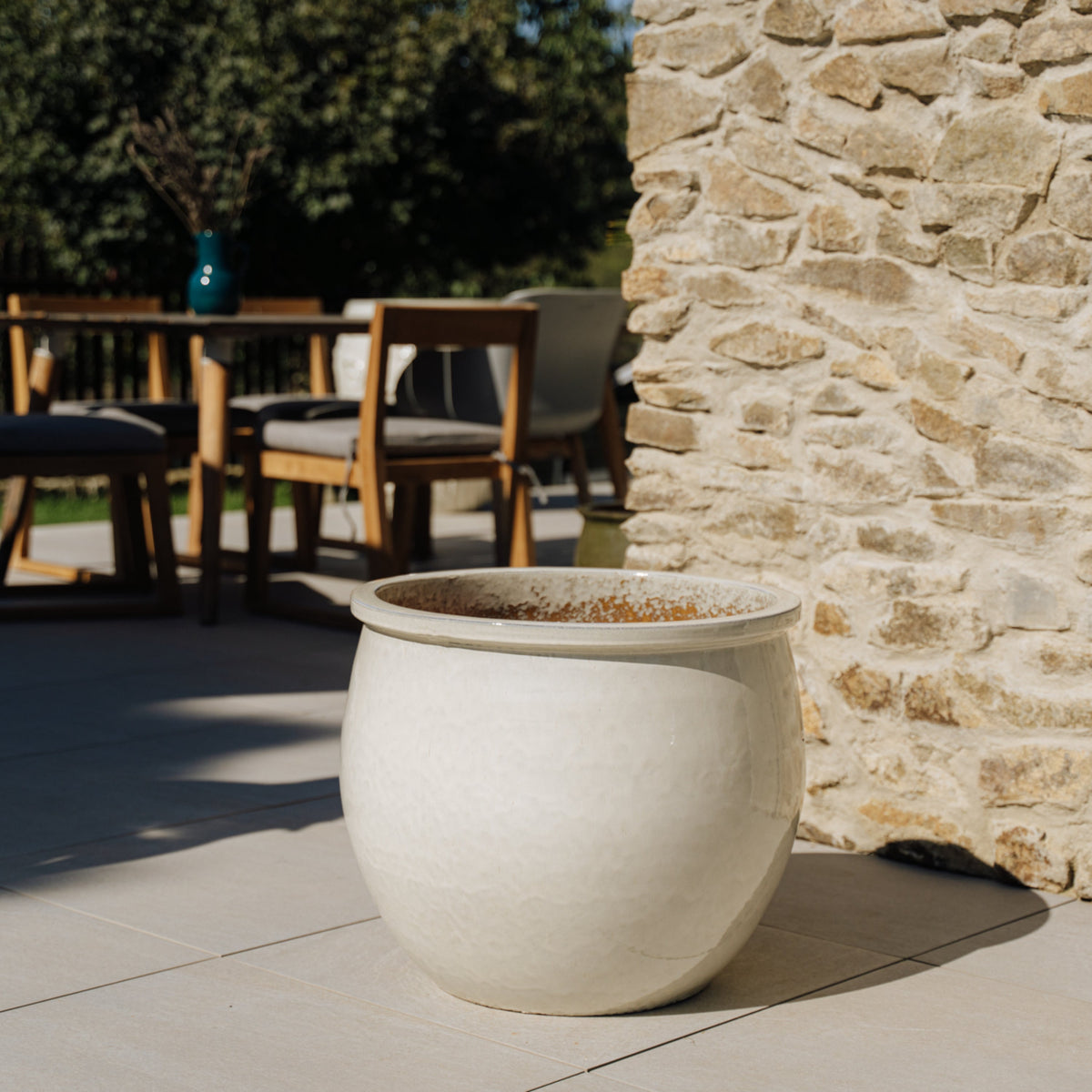 Doniczka ceramiczna Newton – Kremowa, XL (55 cm x 46 cm)