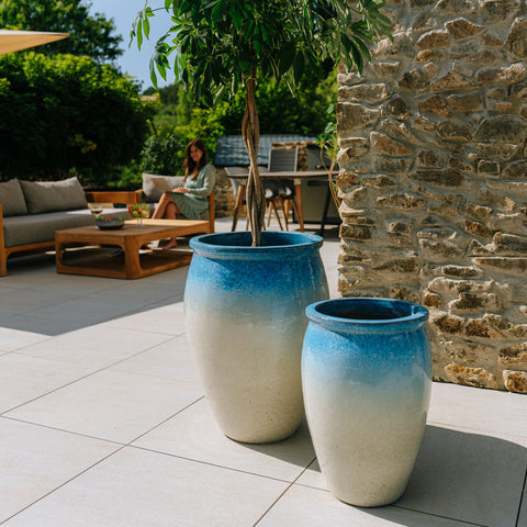 Doniczka ceramiczna BACCHUS - biało-niebieska