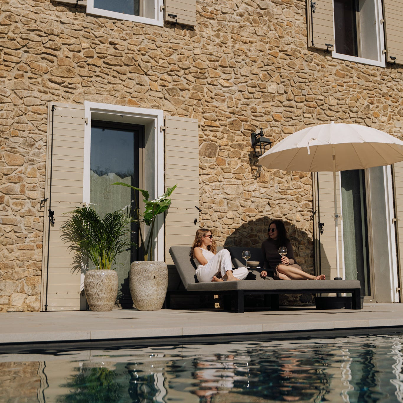 Ceramiczna doniczka biały tygrys - Provencelia.cz