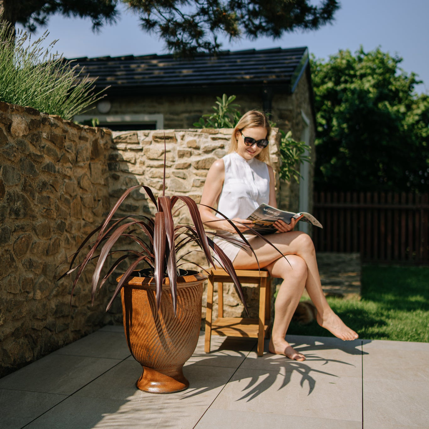 Doniczka MORGANE — szkliwiona, mrozoodporna do −25 °C | Provencelia