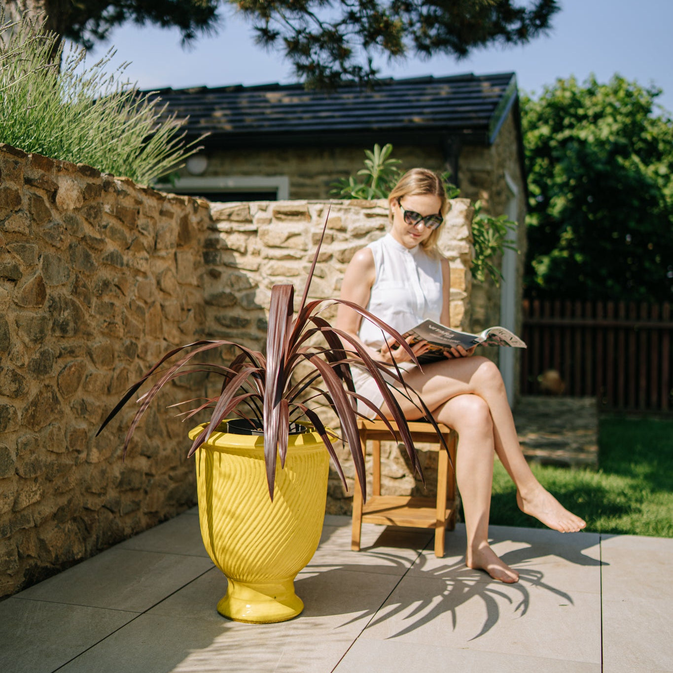 Doniczka MORGANE — szkliwiona, mrozoodporna do −25 °C | Provencelia