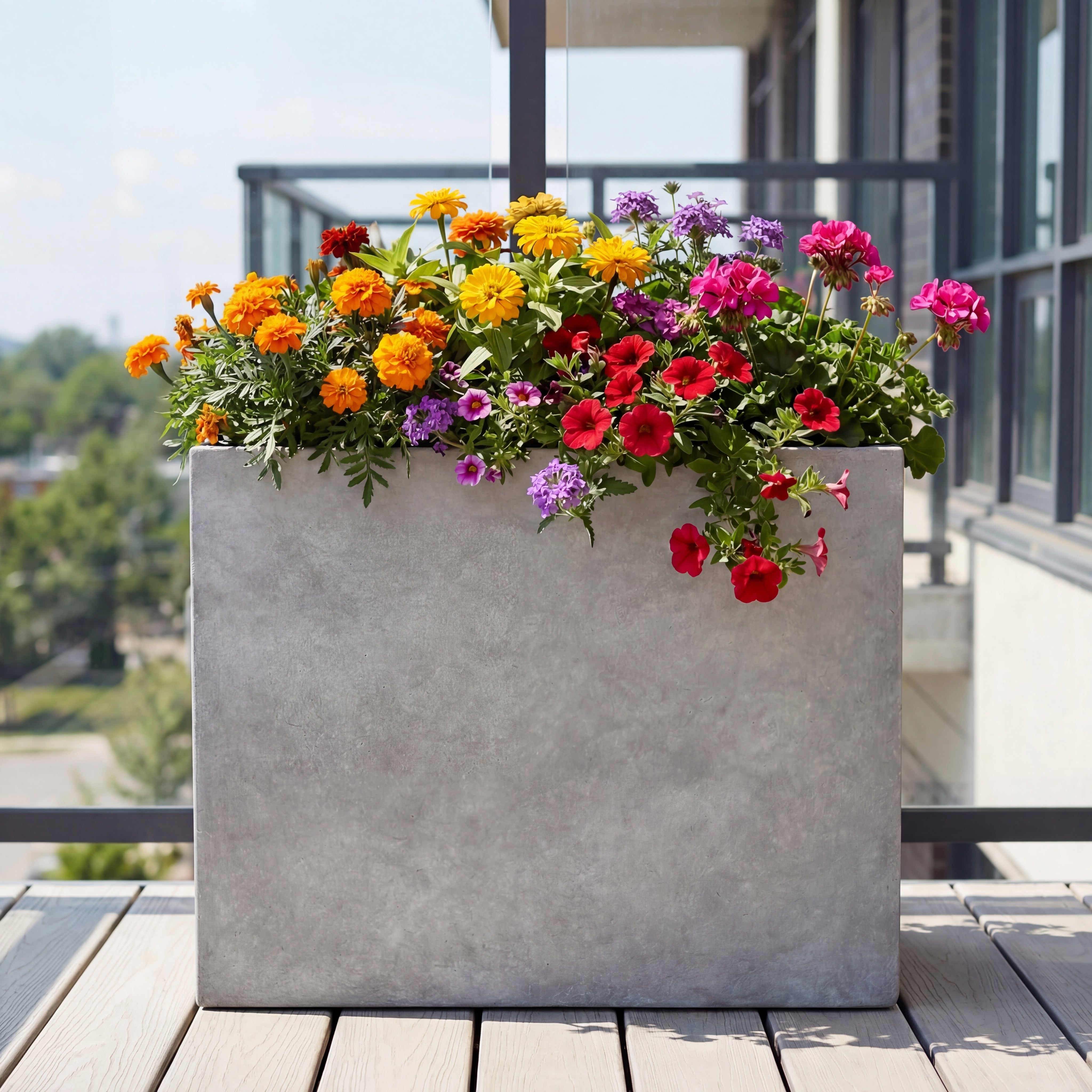 Doniczka betonowa HORIZON