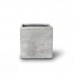 Betonový květináč Spirit - Světle šedý