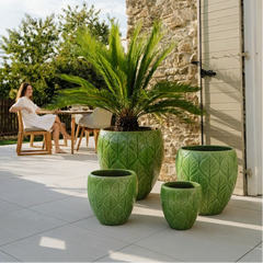 Doniczka ceramiczna Artemis w kolorze zielonego jabłka – ręcznie robiona, szkliwiona doniczka z terakoty