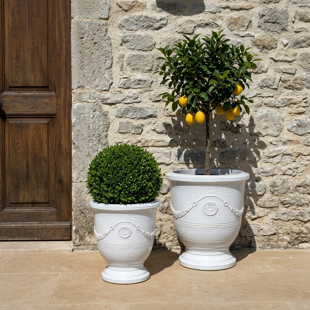 Doniczka RICHELIEU biała — szkliwiona, mrozoodporna do −25 °C | Provencelia